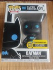 FUNKO POP! DC Super Heroes Entertainment Earth Exclusive Batman GITD #01