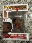 Funko Pop! Basketball #222 Michael Jordan Chicago Bulls (3 Times in a Row)