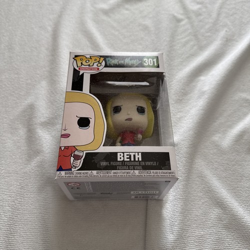 Funko Pop! Vinyl: Rick and Morty - Beth Smith #301