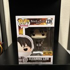 Funko Pop! Vinyl: Attack on Titan - Cleaning Levi - Hot Topic (HT) 239