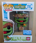 FUNKO POP  Sesame Street: OSCAR THE GROUCH  #1793 Flocked  (NEW)