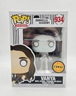 Funko POP! The Umbrella Academy Vanya 934 Chase w/ .50mm POP! Protector