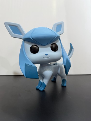 Funko Pop Jumbo Glaceon #930 Pokémon 10” Figure Funko Exclusive No Box VGC