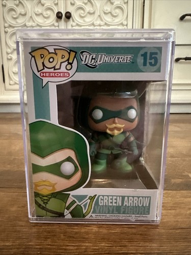 Funko Pop! Vinyl: DC Universe - Green Arrow #15