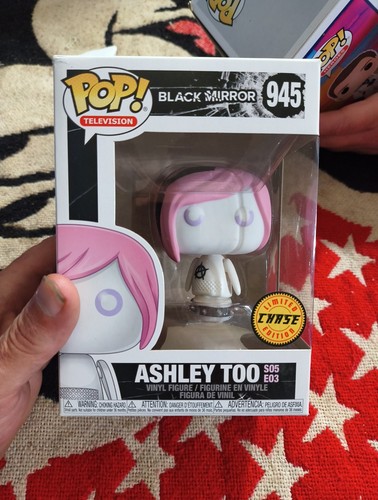 Funko Pop! Television Black Mirror Ashley Too #945 Limited Chase Edition H4