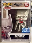 BATMAN ARKHAM CITY 602 Bloody FUNKO POP HEROES Limited Ed BATMAN w/PROTECTOR