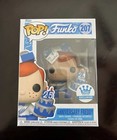 Funko Shop Anniversary Freddy Exclusive Funko Pop! - 207 in Pop Protector