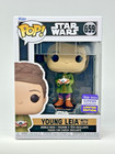Funko Pop! Star Wars – Young Leia with Lola #659 2023 Summer Con w/ Protector