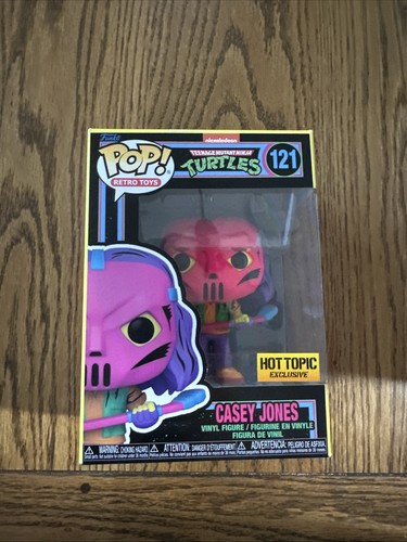 Funko Pop! Vinyl: Teenage Mutant Ninja Turtles - Casey Jones #121 (Black Light)