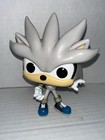 Funko Pop! Vinyl: Sonic the Hedgehog - Silver #633 No Box