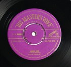 ELVIS PRESLEY. HOUND DOG. GOLD TEXT. ORIGINAL UK 7" VINYL. HMV. 45-POP-249. 1956