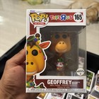 Funko Pop! TOYS R US - GEOFFREY with Macy's Sweater #165 - Vinyl Figure