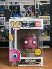 Funko Pop! Vinyl: Five Nights at Freddy's - Cupcake (Chase) #213. w/Protector
