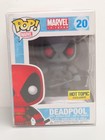 Funko Pop Marvel Universe Deadpool Hot Topic Exclusive Vinyl Bobble-Head #20