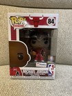 Funko Pop! Basketball Michael Jordan - Bulls Fanatics Exclusive #84 in Protector
