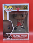 Michael Jordan '89 Winning Shot Funko Pop! W/FREE Protector - NBA Chicago Bulls