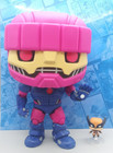 X-MEN FUNKO POP 1054 SENTINEL 10" WITH WOLVERINE EXCLUSIVE BOBBLE HEAD BEAUTIFUL