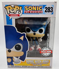 Funko Pop! Vinyl Sonic with Ring #283 Special Edition Metallic