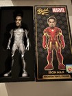 Funko Vinyl Gold -  1/650 - 18” Iron Man NO CODE Silver