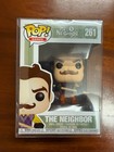 FUNKO Pop! #261 The Neighbor - Hello Neighbor - Vaulted + Protector - Damage