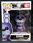 Funko Pop! Vinyl: Five Nights at Freddy's - Bonnie the Rabbit #107
