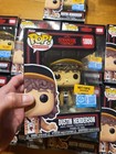Funko Pop Dustin Henderson # 1800 Stranger Things HOT TOPIC READ
