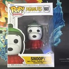 Funko Pop! Peanuts - Snoopy in Red Puffer Coat #1681 W/ Protector
