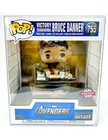 Avengers Deluxe Victory Shawarma: Bruce Banner 755 SE Funko Pop + Pop Protector