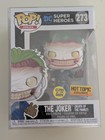 Funko Pop! Vinyl: DC Universe - The Joker (Death of the Family) - Hot Topic...