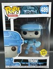 Disney Funko Pop! Tron 489 - MINT (Glows in the Dark!).    F2