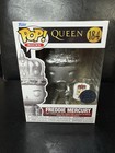 Funko Pop! Rocks Queen Freddie Mercury King Platinum + Pin #184 Special Edition