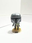Funko Pop! Vinyl: Star Wars - The Mandalorian with the Child #402