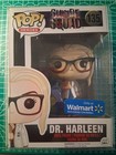 Funko Pop! Vinyl Harley Quinn - Dr. Harleen Quinzel - Walmart (Exclusive) #135