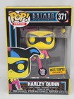 Funko Pop! Batman The Animated #371 Harley Quinn Black Light Glow Hot Topic Excl