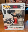 Funko POP! Disney Villains CRUELLA (Reveal) #1039 Vinyl Figure With Protector