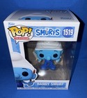 Funko POP! The Smurfs: Handy Smurf #1519 w/ pop protector NM + FS