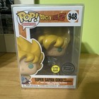 Funko Pop! Vinyl: Dragon Ball - Super Saiyan Goku with Kamehameha (Glows) #948