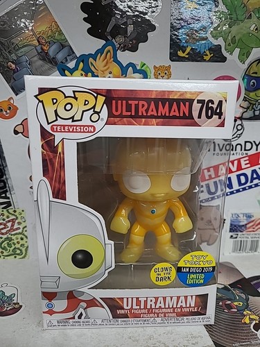 Funko Pop! Television Ultraman #764 (Glow) (Toy Tokyo SDCC 2019) Vinyl Figure