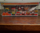 mcdonalds vinyl figures 5 mcnuggets,exclusive,pop! Ad icons