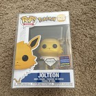 Funko Pop! Pokemon #628 Jolteon Diamond 2021 Wondrous Convention W/ Protector