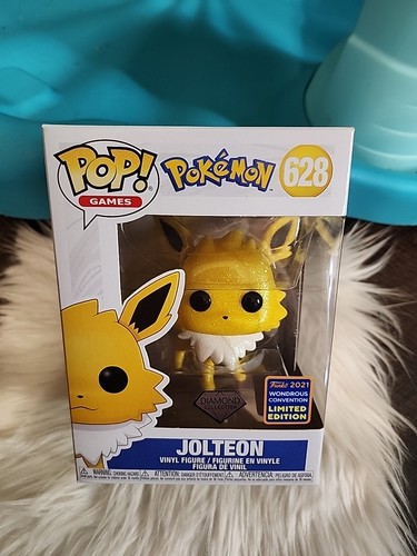 Funko Pop! Pokemon #628 Jolteon Diamond 2021 Wondrous Convention W/ Protector