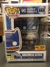 Gingerbread Batman 444 Hot Topic Diamond Glitter Exclusive Funko POP! w/PROTECTR