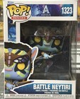 Funko Pop! Movies: Avatar Battle Neytiri #1323 w/ Protector