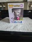 Funko Pop! Vinyl: Pokémon Mewtwo (Flocked) Funko Web (FW) (Exclusive) #581