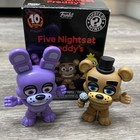 Funko Five Nights At Freddy’s 10 Years Mystery Minis Freddy 1/6 & Bonnie 1/6 VGC