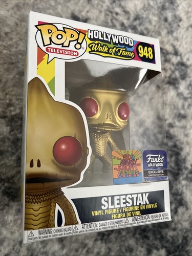 Funko POP! Sleestak Gold Hollywood Walk Of Fame Ceremony Exclusive + Protector
