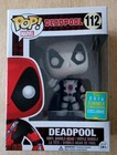 Marvel Funko Pop! Vinyl: #112 Deadpool (Thumbs Up) Black & White