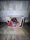 Funko Pop! Deadpool #320 (Diamond) (HotTopic Exclusive) w/protector
