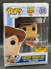 Funko POP!  Toy Story 4: Sheriff Woody Holding Forky - Hot Topic Excl 535 Disney