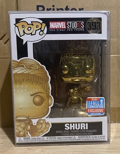 Funko Pop Shuri Gold Chrome Marvel 393 Exclusive + Protector